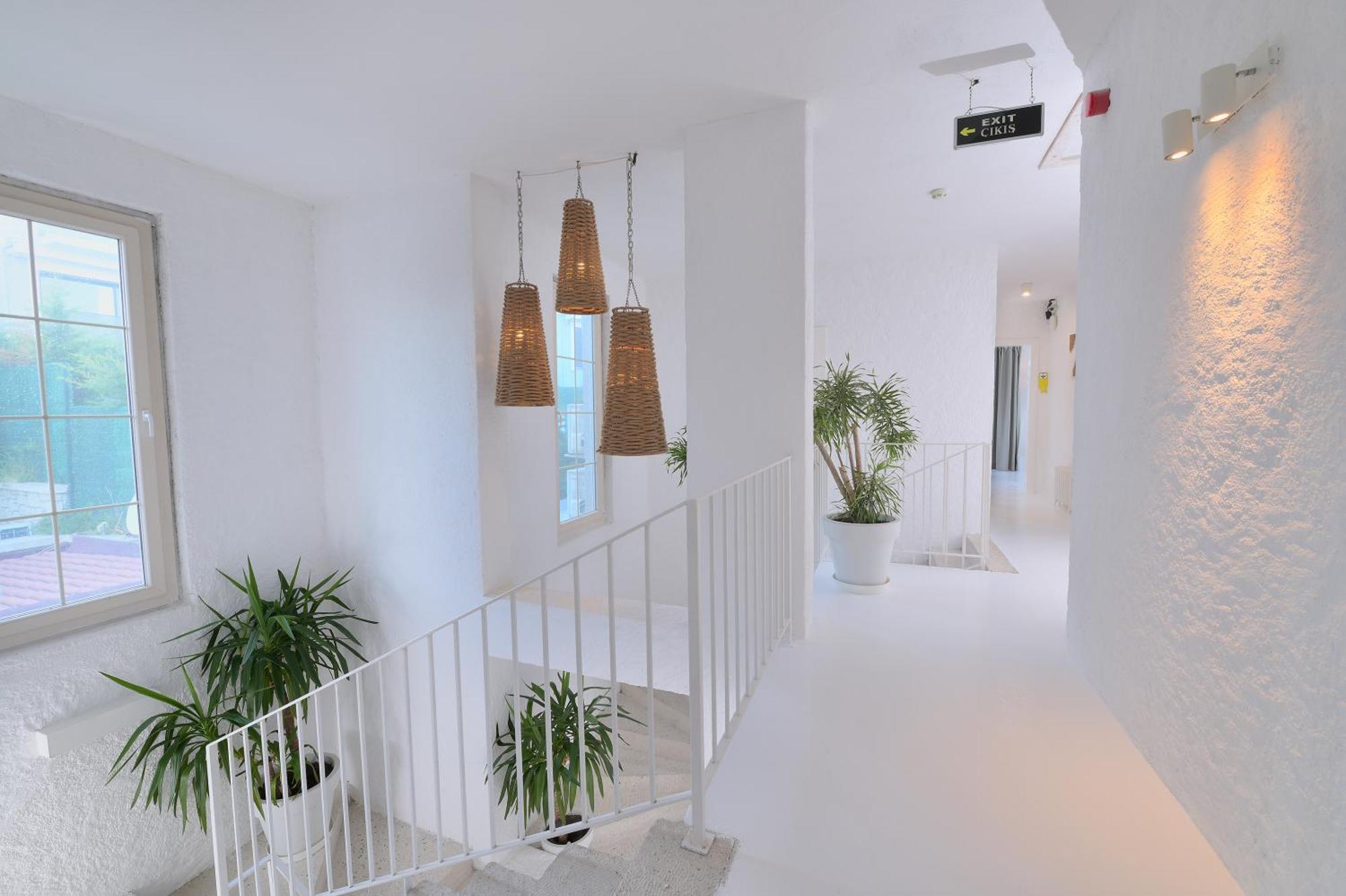 Peremere Alacati Otel Exterior foto